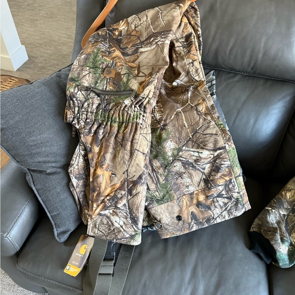 Carhartt Woodland Camo Jacket and Overalls - Picture 3 of 5